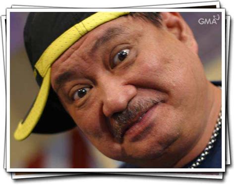 Jimmy Santos (actor) .